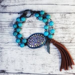 Turquoise beaded sparkle concho bracelet